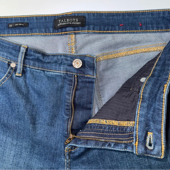 Talbots Flawless Five Pocket Slim Ankle Jeans Women’s Size 14 Blue Stretch Denim - Picture 11 of 13